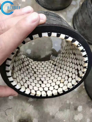 Boue flexible de pompe de carter de vidange de tuyau de décharge de sable draguant le caoutchouc de revêtement en céramique