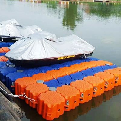 Pontoon en plastique très stable et configurable, résistant aux UV