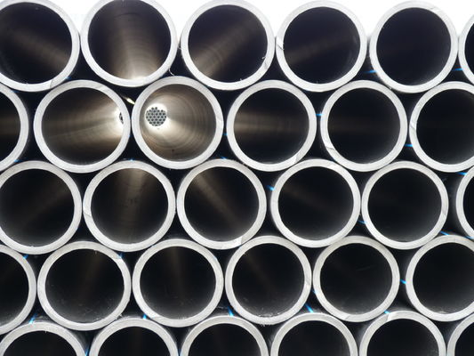 PE100/PE80 tuyaux à lisier en HDPE pour environnements abrasifs et corrosifs avec accessoires boulons écrous et laveuses