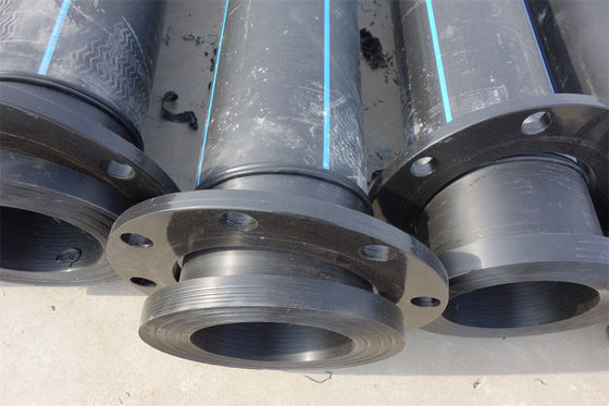 Drainage réalisé avec des tuyaux d'eau en polyéthylène HDPE à haute densité respectueux de l'environnement