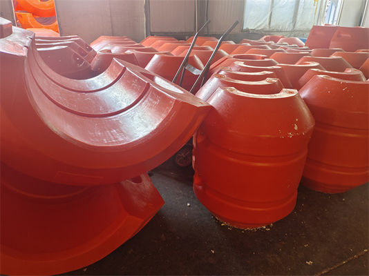 Floater de tuyaux en PEHD agricole avec connexion galvanisée à chaud